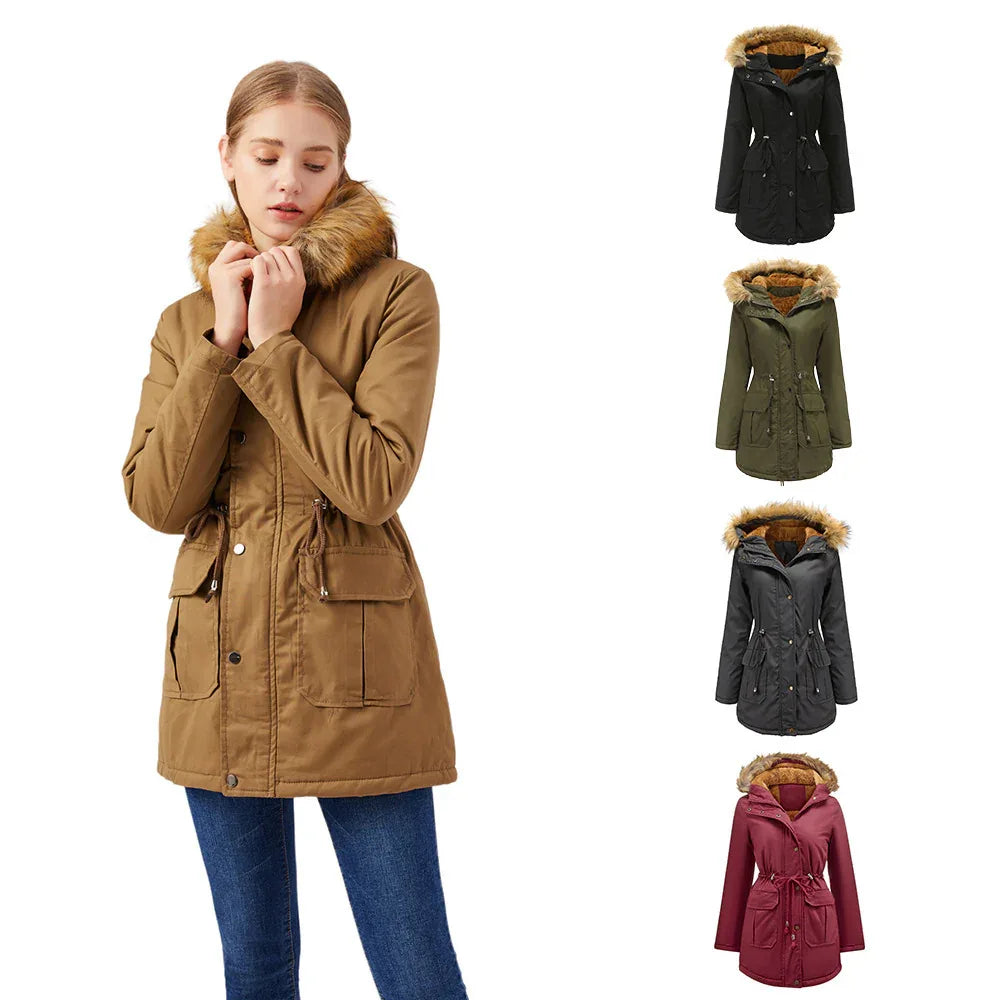 Damen Winterjacke mit Kapuze, Pelzkragen und Fleecefutter