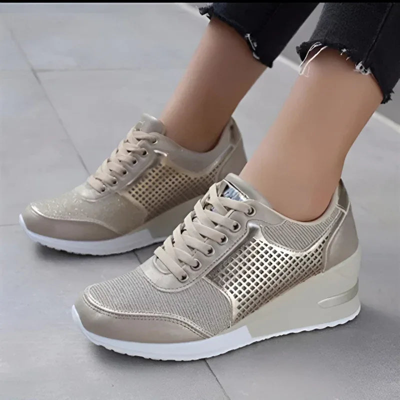 Schnürsneakers mit Plateauabsatz für Damen