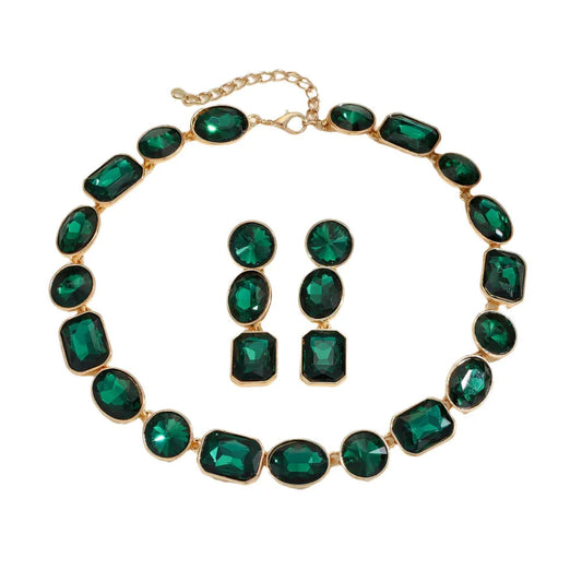 Luxuriöses Set im Antik-Stil mit Halskette und Ohrringen mit farbigen Glitzer-Kristallen für Damen