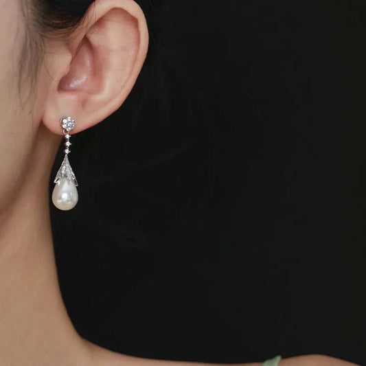 Leichte Luxus-High-End-Perlenohrringe