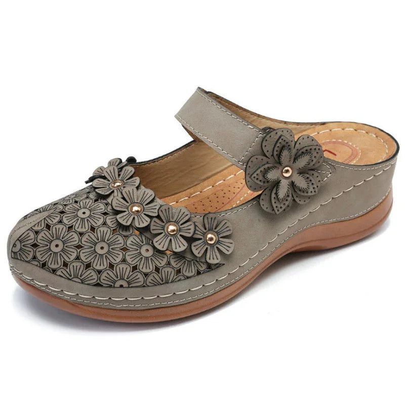 Sommerschuhe Vintage Blumen Keilabsatz Damensandalen