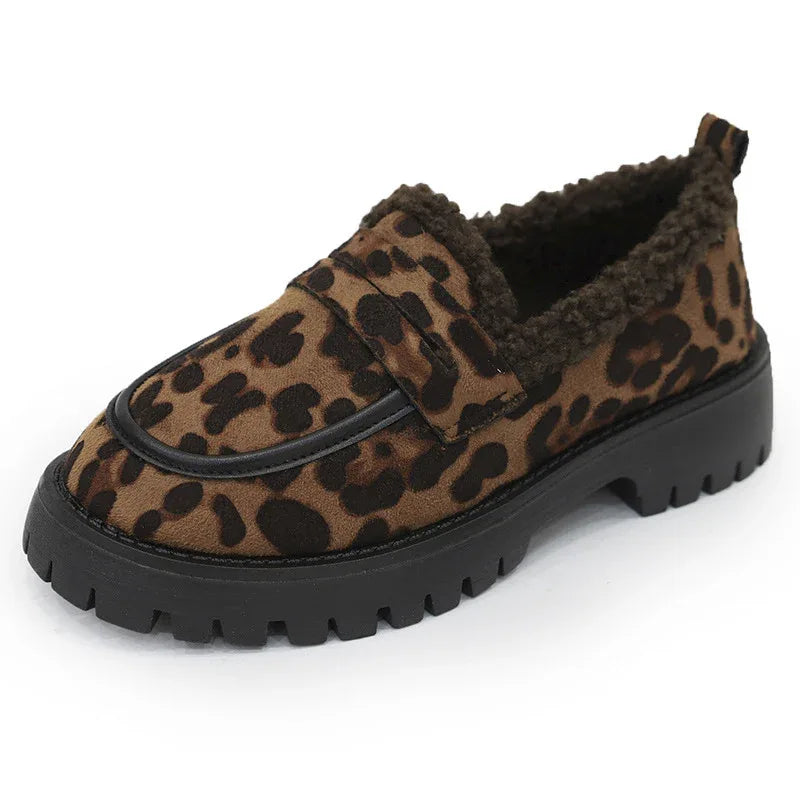 Gefütterte Loafer im Leoparden-Print Britischer Stil für Damen