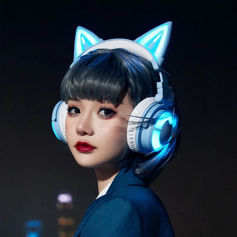 Niedliches kabelloses Gaming-Headset für Mädchen mit Katzenohren und leuchtenden LED-Lichtern