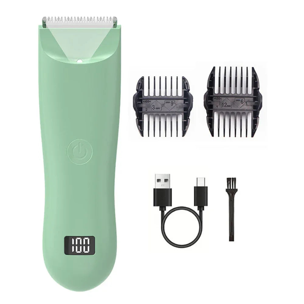 Elektrischer Haartrimmer für den Intimbereich des Mannes mit zwei Aufsteckkämmen
