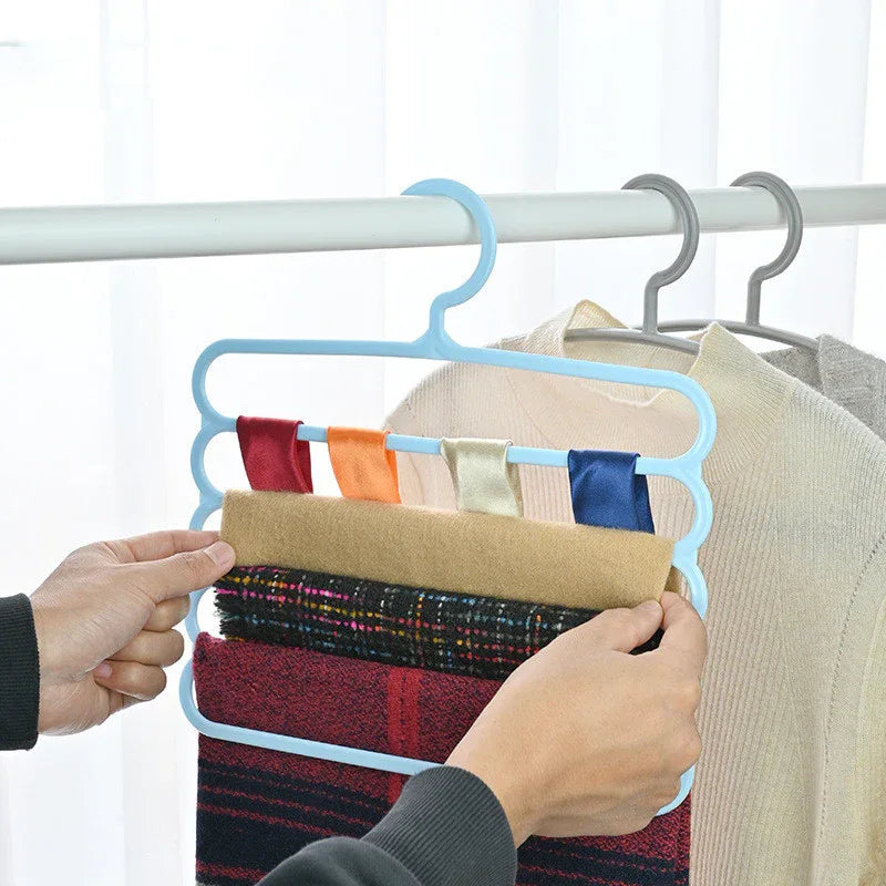 Kreativer mehrschichtiger Trockenständer für Zuhause