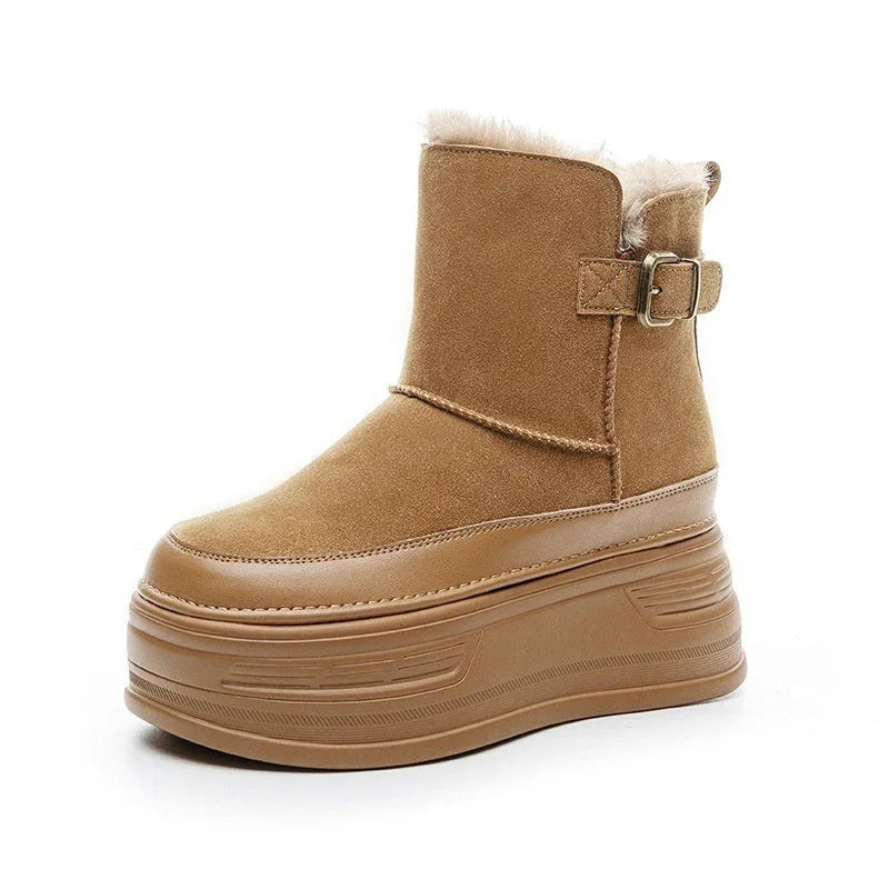 Dicksohlige, höhenvergrößernde, kältefeste und pelzgefütterte Freizeit-Damenstiefel