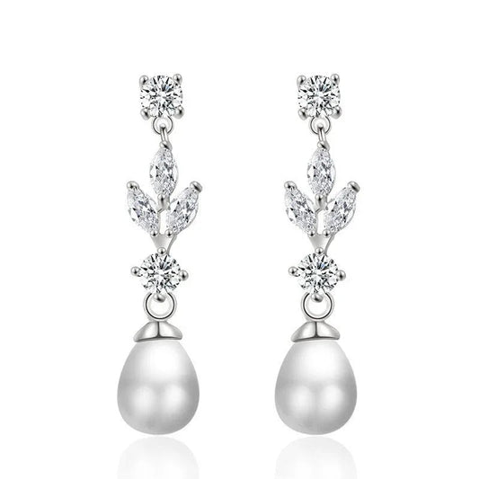Elegante Perlenohrringe für Damen